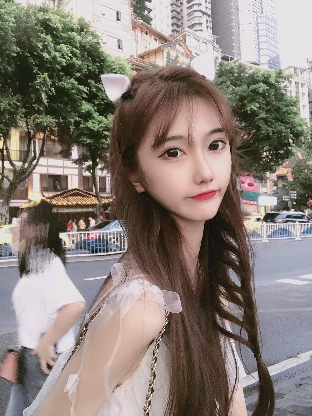 粉嫩小妹，性感小野猫